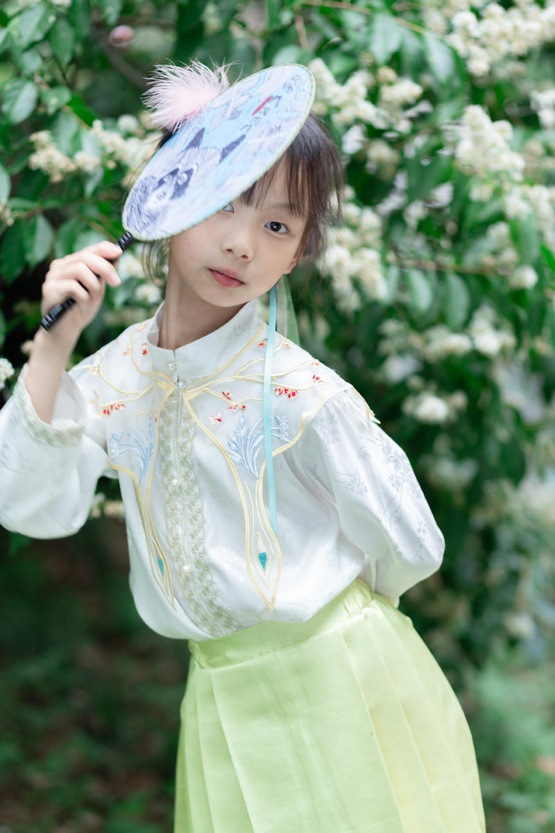 绿色的五月